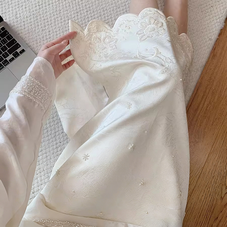 爵莱菲大码新中式提花钉珠缎面半身裙女春季气质显瘦直筒a字裙