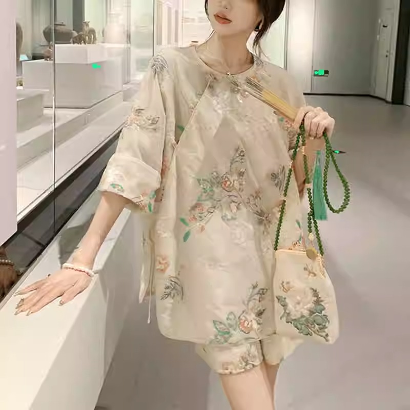 爵莱菲新中式国风套装女2025年夏季新款复古盘扣上衣短裤两件套