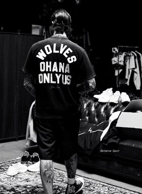 Darcsport 白黑色高级T恤超大尺寸运动训练健身美版休闲短袖上衣