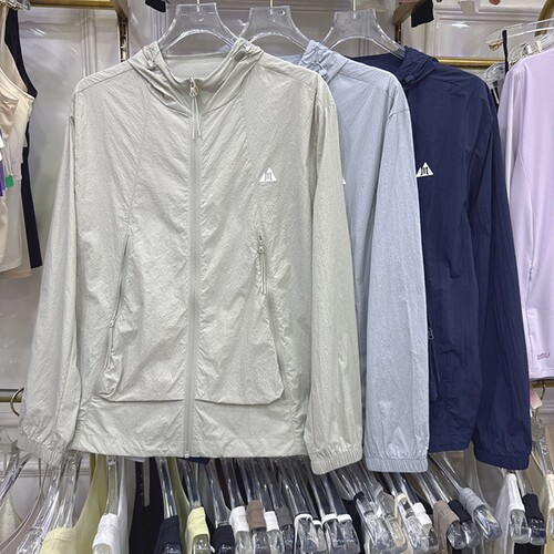 庄泰男士冰爽轻薄速干冲锋防晒衣