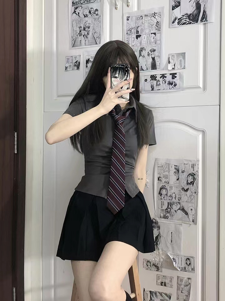 纯欲收腰jk衬衫褶皱设计感短袖