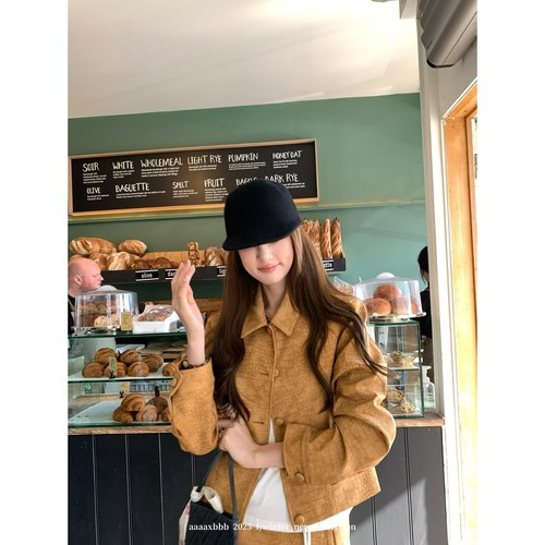 aaaaxbbb翻领皮衣A字短裙半身裙