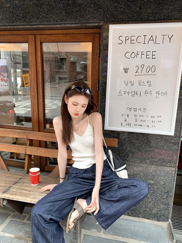 aaaaxbbb混纺毛感针织吊带