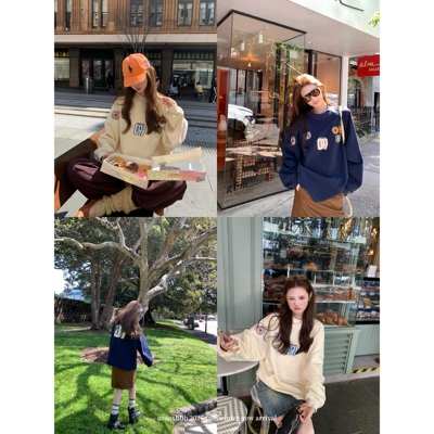 aaaaxbbb两色徽章刺绣卫衣