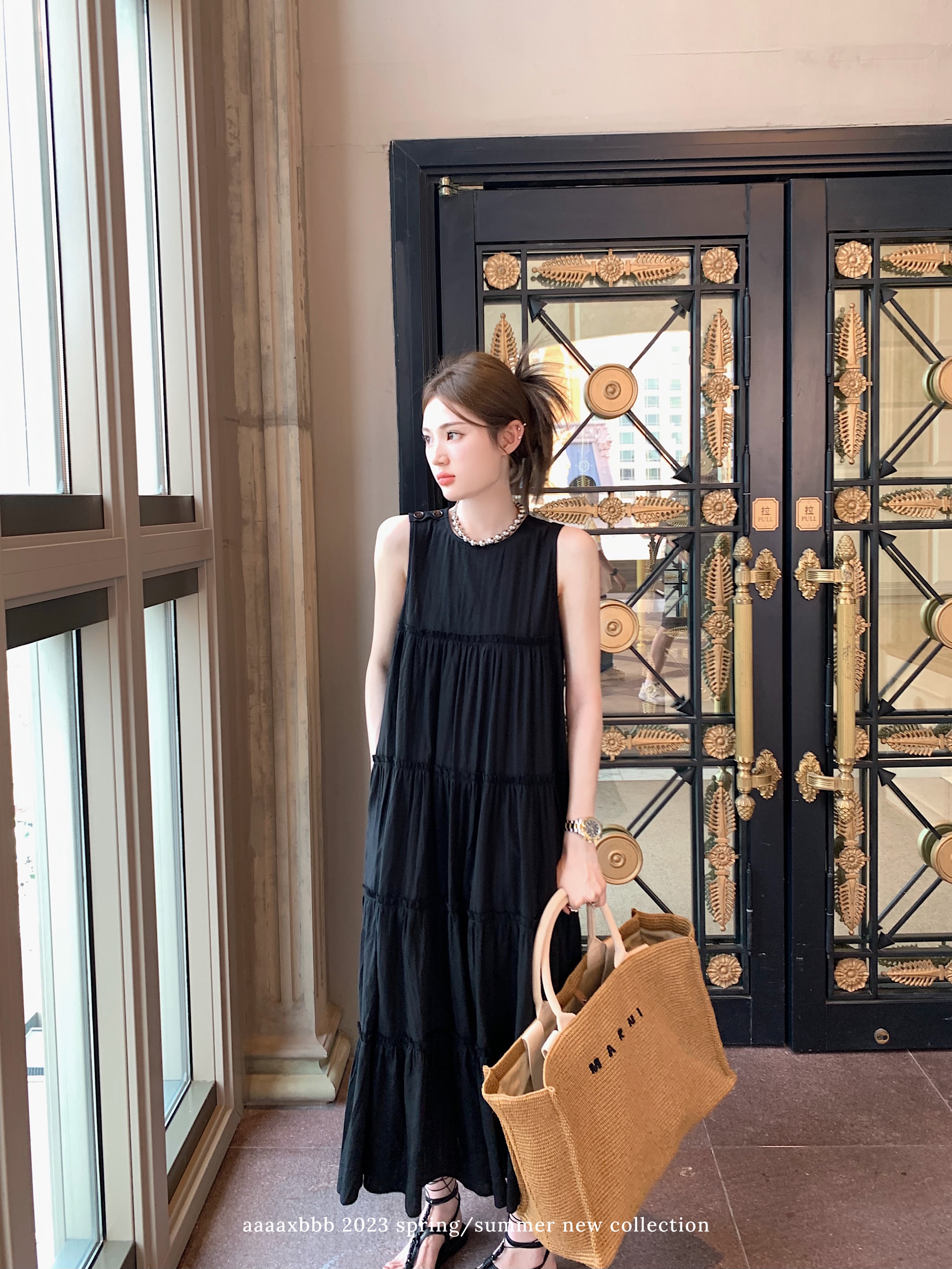 初夏纯棉宽松背心长裙