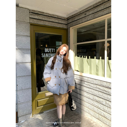 aaaaxbbb撞色白鸭绒羽绒服