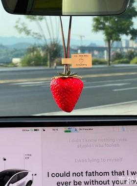 把草莓挂在包包上~立体草莓包包挂件可爱香甜高级感小众装饰挂饰