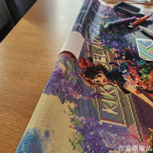 多彩炫光硅胶画卷收纳筒DIY