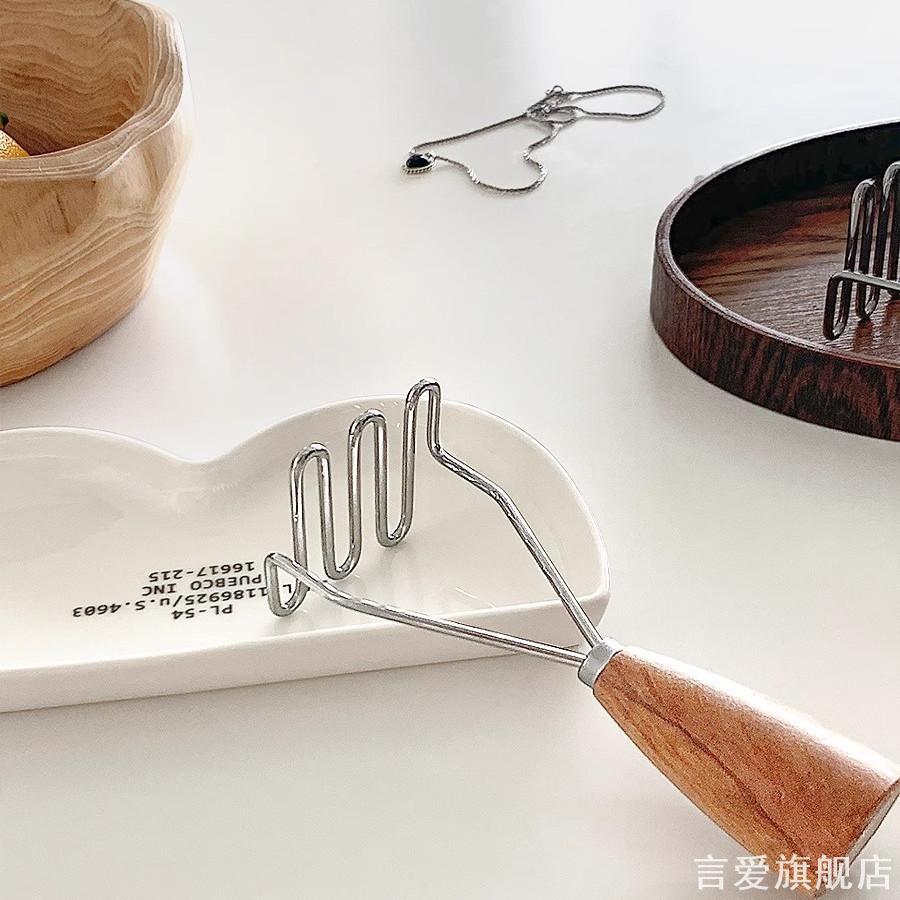 辅食实用捣碎压泥器手动牛油果芋泥番薯厨房简约手柄木柄加厚轻便