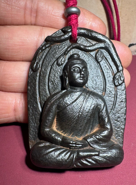 复古藏传佛龛嘎乌盒装藏式佛像天铁托甲佛祖牌寒铁吊坠玄铁挂件