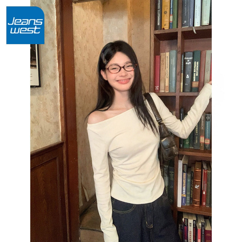 KCV真维斯一字肩长袖T恤女2026新款春露肩修身显瘦设计感斜肩