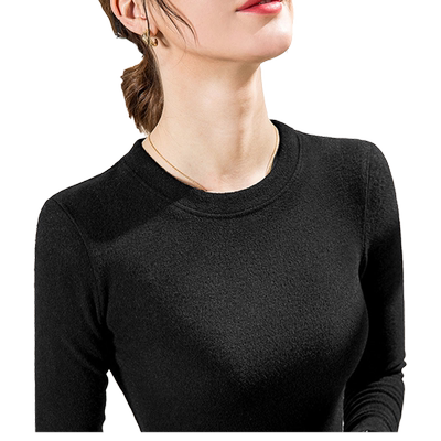 简约纯色长袖圆领打底衫