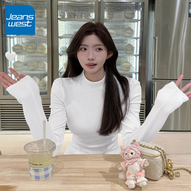 真维斯半高领薄绒打底衫