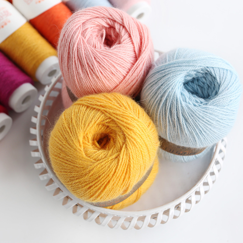 九色鹿毛9293新西伯利亚丝绒中粗线66伴手编机织毛纱