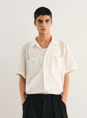 NONRADICAL（NR）镂空蛛网短袖衬衫