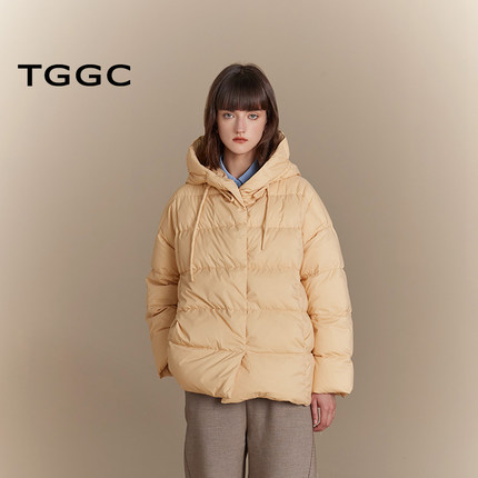 台绣连帽羽绒服女通勤风抽绳轻薄肌理感落肩袖鸭绒外套冬S37317