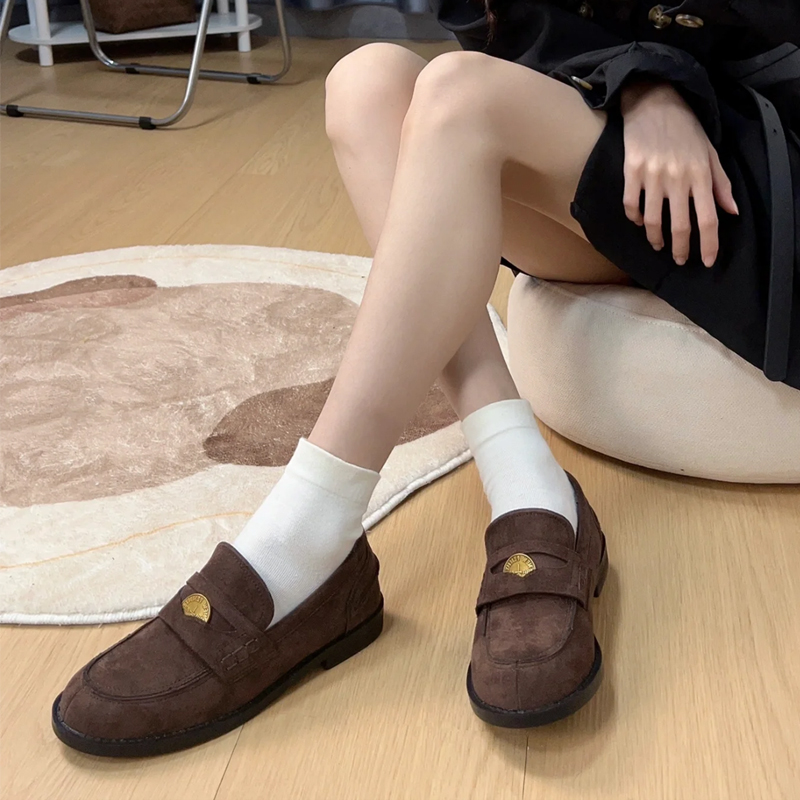 美拉德风小金币真皮绒面乐福鞋