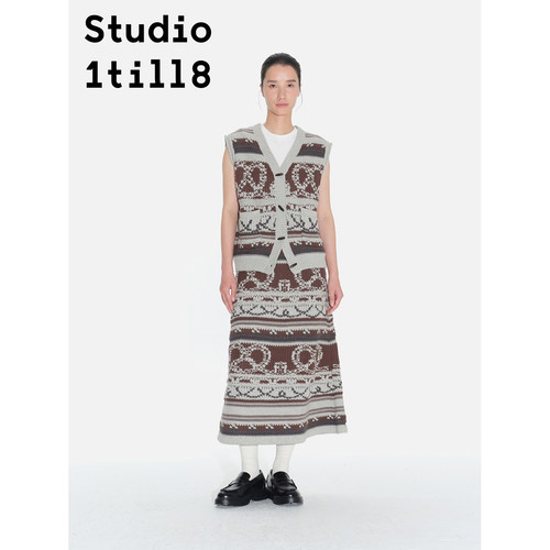 Studio1till8爱心碱水结马甲