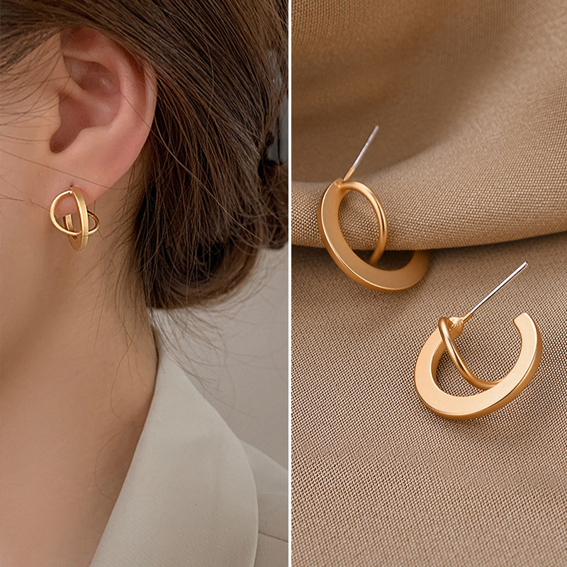 轻奢小众设计感几何环绕圆环耳钉