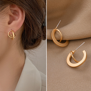 几何环绕圆环耳钉女2022年新款潮轻奢小众设计感耳饰简约韩系耳环