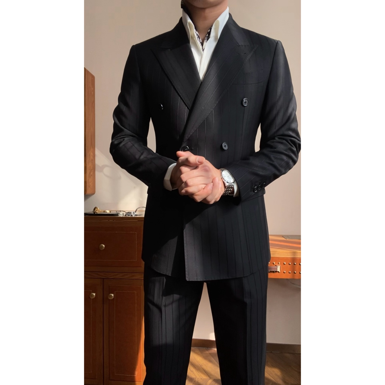 春款男士帅气百搭黑色条纹双排扣西服套装商务百搭型男西服潮