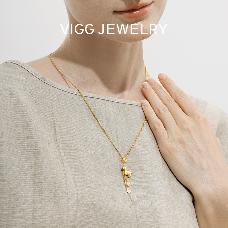 VIGG立马有钱项链女2025新款轻奢高级感锁骨链简约时尚小马吊坠
