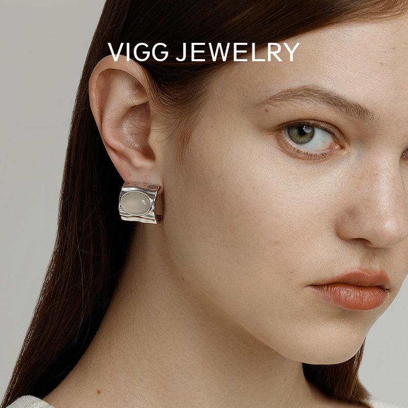 VIGG浮冰耳钉女高级感设计2025年新款潮轻奢银针耳饰品