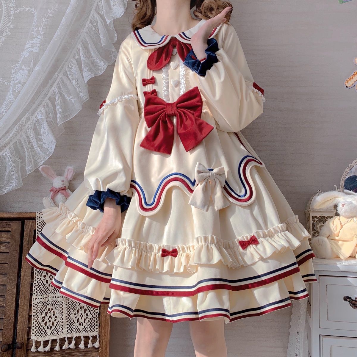 洛丽塔裙子原创设计 兔兔冰淇淋Lolita秋冬刺绣甜美 可爱呲甜款