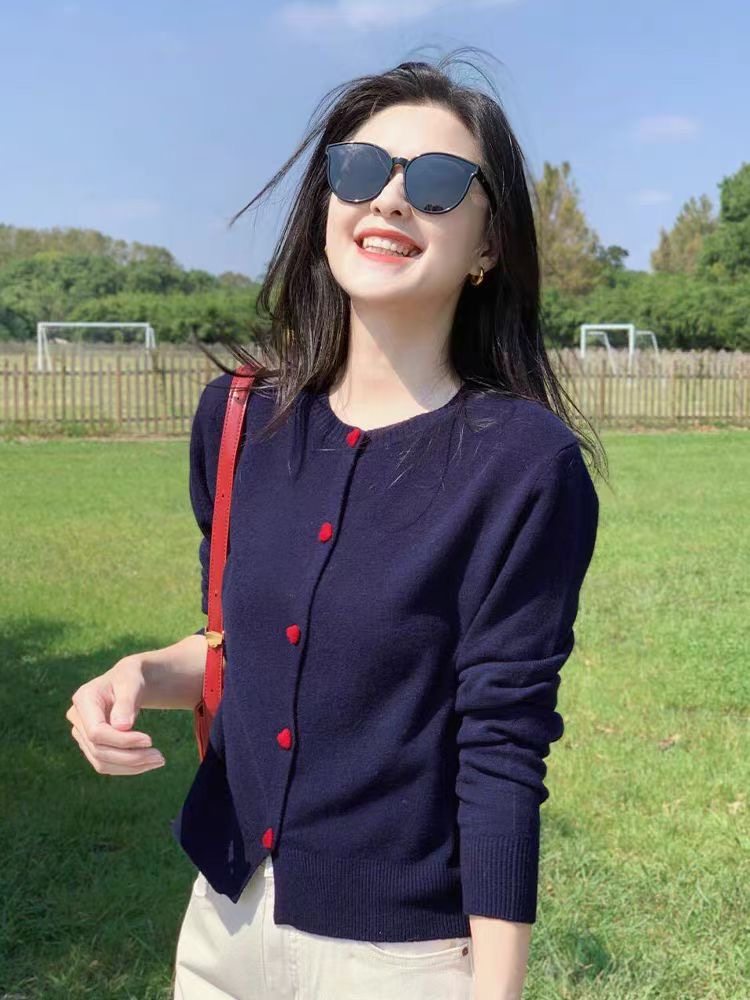 洋气藏蓝色开衫女针织2025新毛针织衫