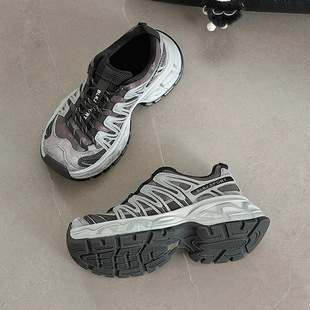 女百搭休闲运动鞋 欧洲站2025冬季 厚底增高加绒老爹鞋 时尚 炸街 新款