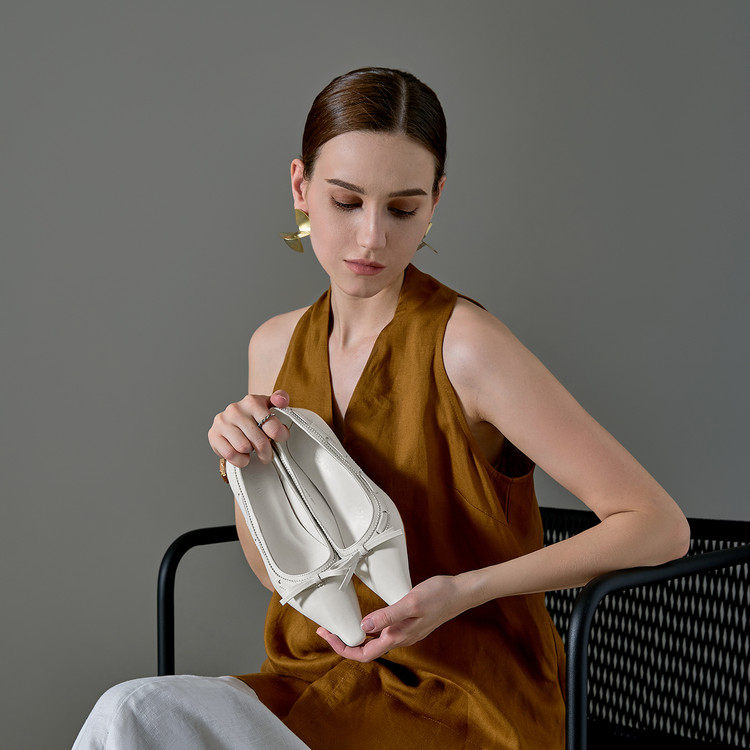 小众设计感浅口蝴蝶结牛皮单鞋女2025春秋新款尖头真皮中跟鞋,女鞋,浅口单鞋,淘宝优惠券,粉丝福利购,淘宝优惠卷