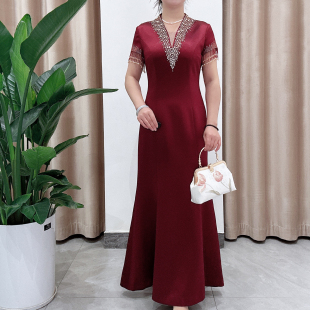 女 鱼尾礼服长款 专柜2026春夏妈妈装 醋酸麻烫钻中老年喜婆婆婚宴装