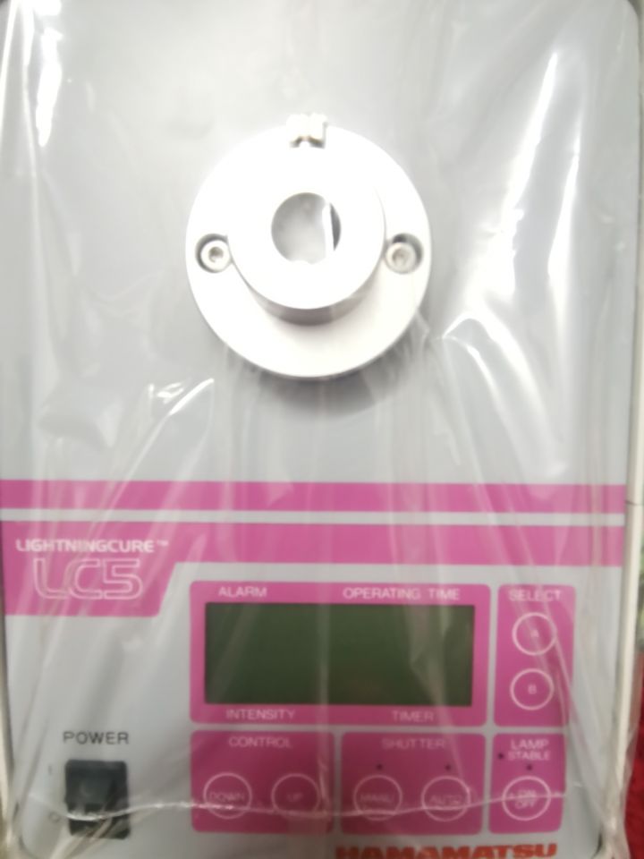 全新原包装特价日本滨松LC5光固化机 UV点光源机配光纤灯L8833-01