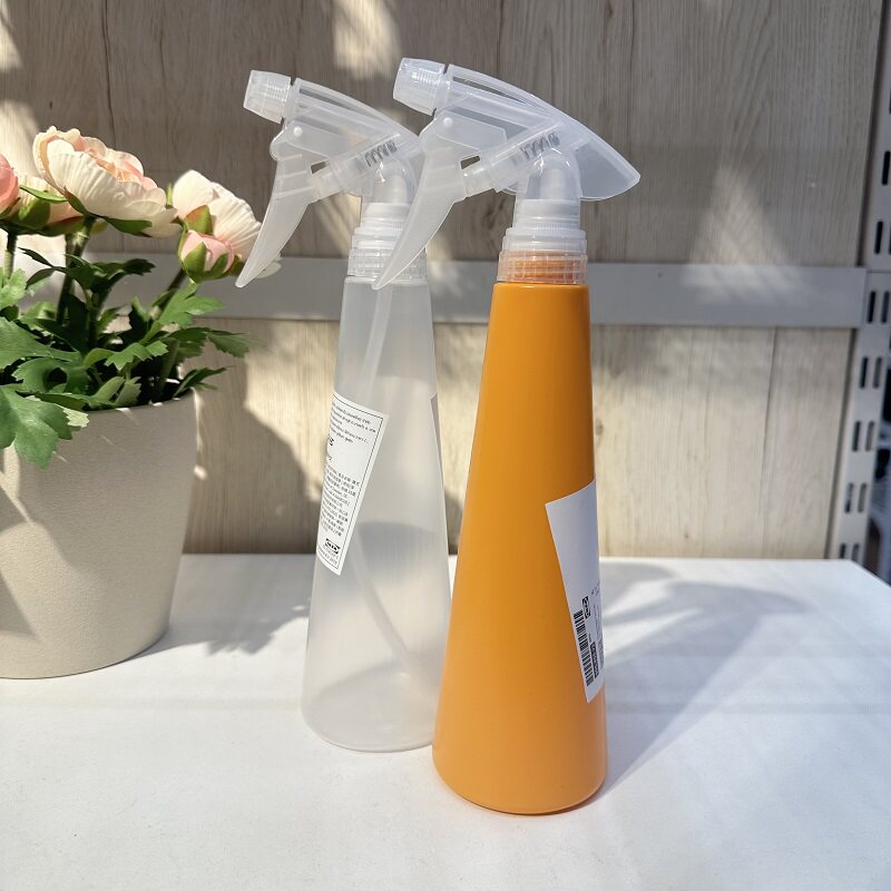 宜家洒水瓶多玛洒水瓶酒精消毒水喷壶浇花壶气压式调解喷瓶IKEA