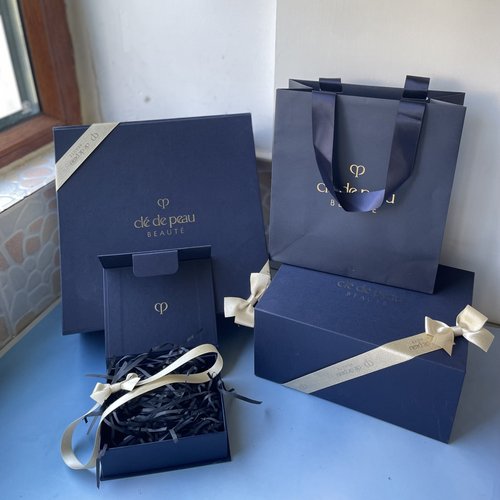 cpb专柜空礼品包装盒手提袋