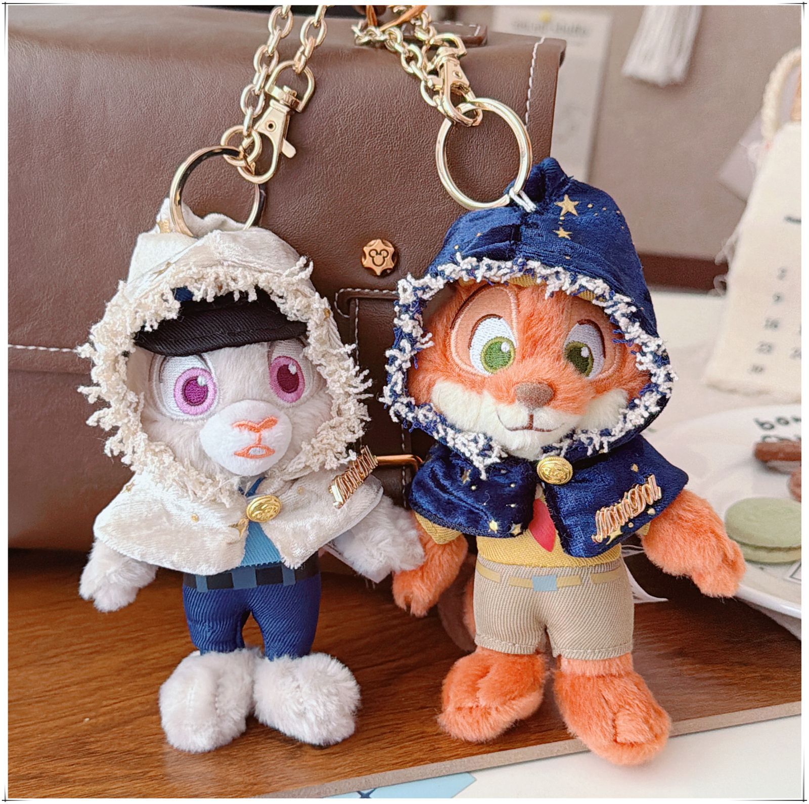 【仅售衣服】尼克小狐狸挂件娃衣服卫衣朱迪钥匙扣披肩斗篷