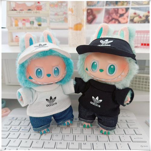 一二三代labubu17cm拉布布挂件坐坐派对黑色白色套头T恤牛仔裤帽