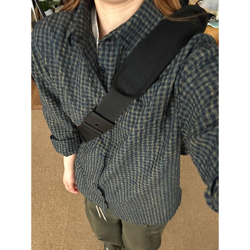 蓝色泡泡纱格子衬衫男夏季