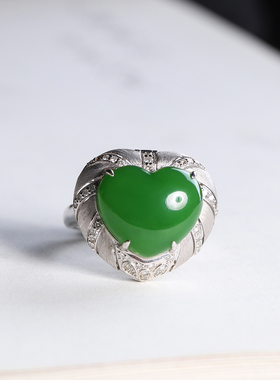 和田玉俄料碧玉苹果绿爱心戒指吊坠两用款精致时尚
