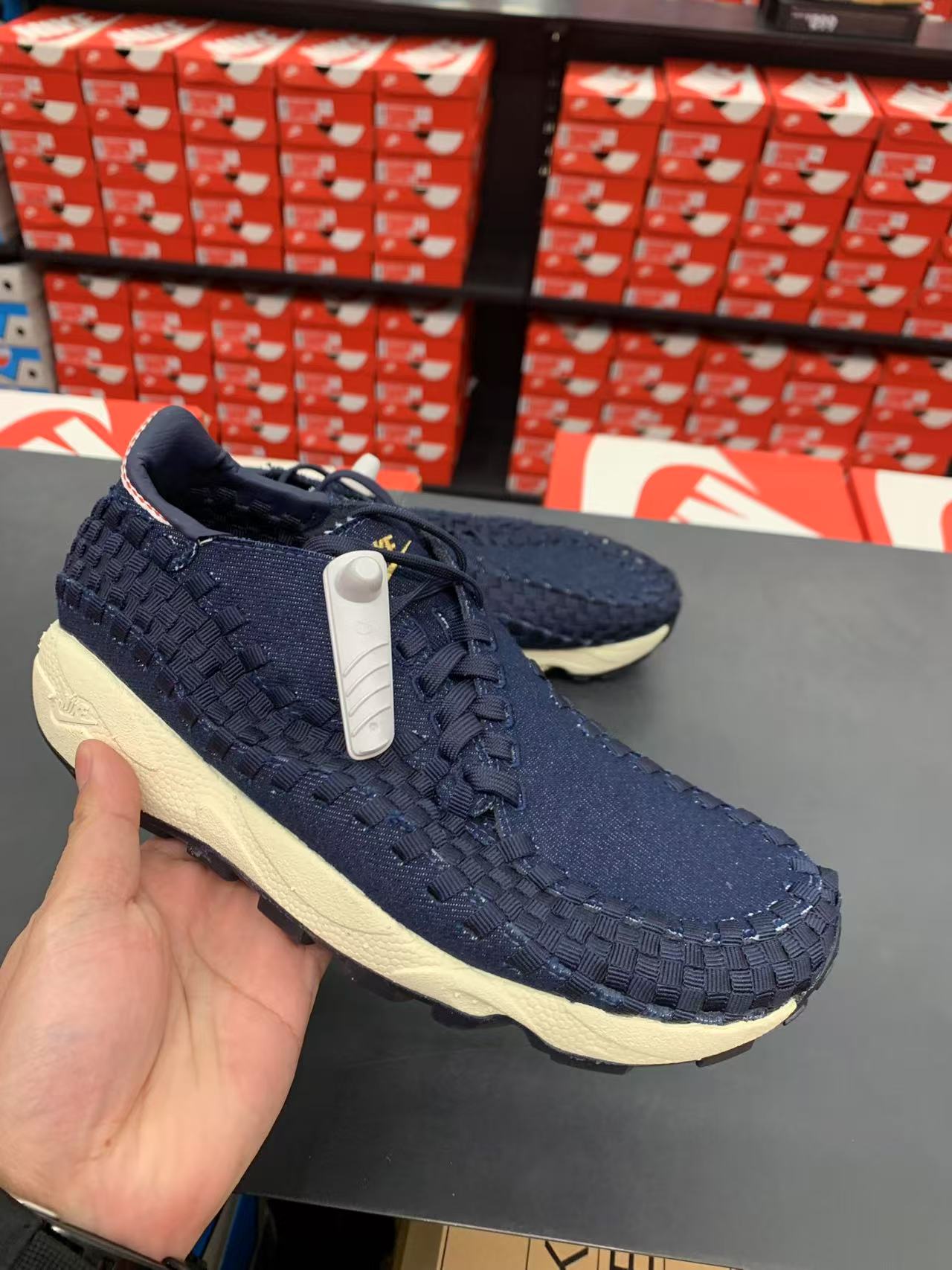 耐克Nike Air Footscape男女子运动休闲鞋HF1759-400