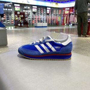 阿迪三叶草休闲鞋25年春季中性IG2132
