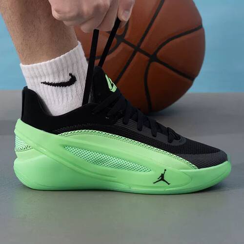 NIKE耐克男子JORDAN LUKA 5 PF运动训练篮球鞋HV8087-302