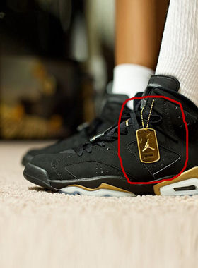 aj6飞人黑金金色吊牌鞋扣挂件