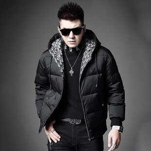欧洲站羽绒服男冬季新款连帽潮牌白鸭绒保暖衣服字母提花男士外套