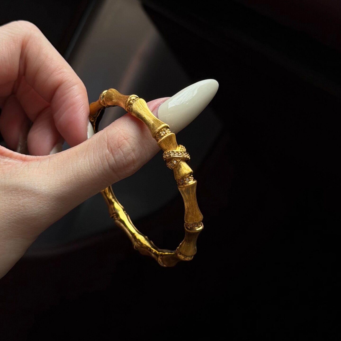 黄金交叉竹节手镯 999足金镶嵌莫桑钻情人节送女友生日礼物结订婚