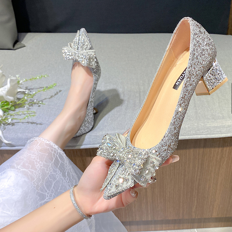 法式结婚鞋女2025新款金色新娘高跟鞋禾秀婚纱两穿小众高级感粗跟