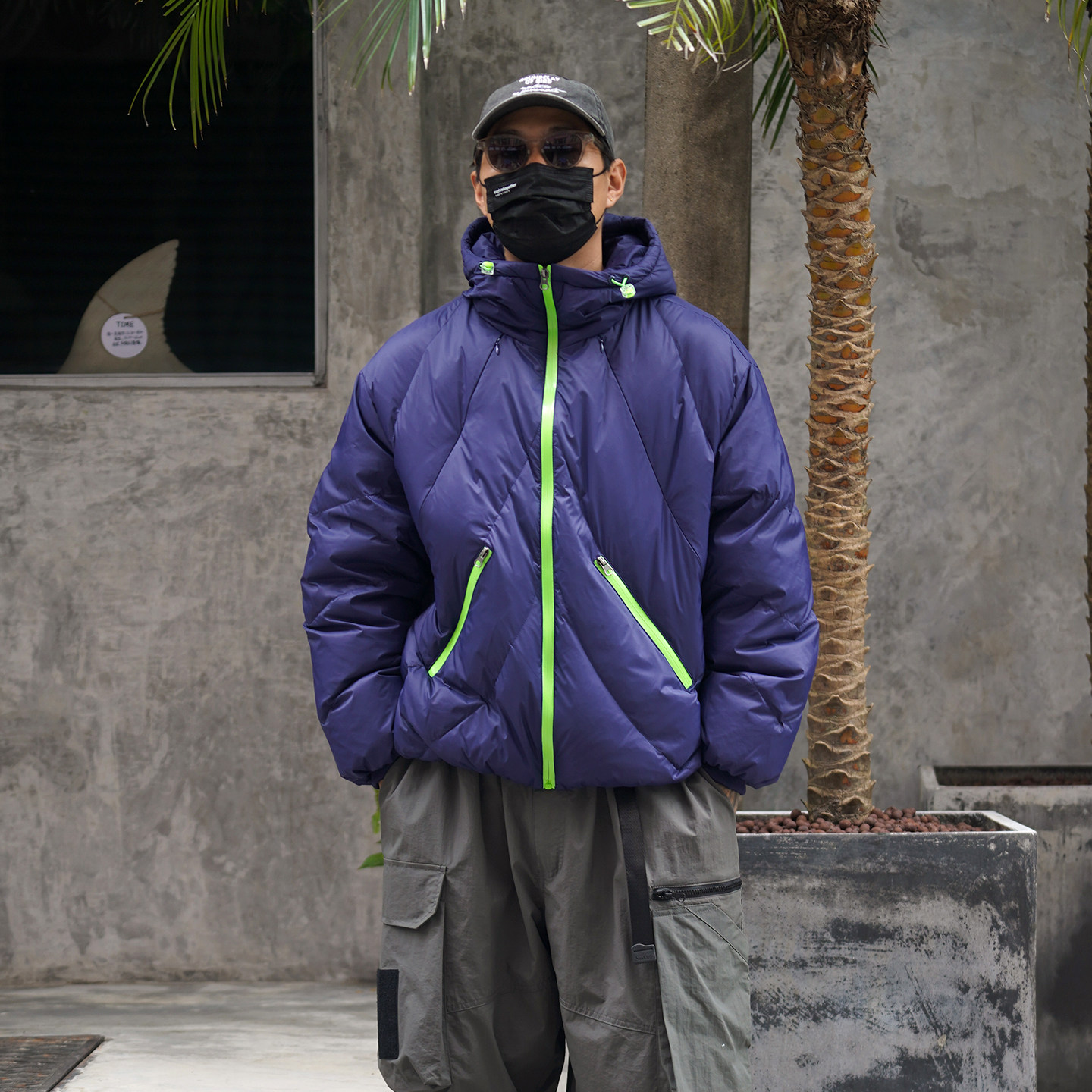 日系复古轻盈白鸭绒冲锋衣羽绒服