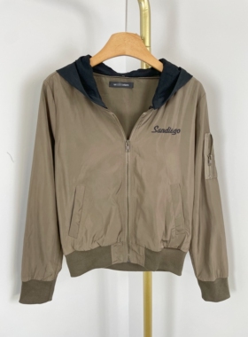 B7211日单新款帽子可拆卸女休闲外套字母刺绣潮流短款拉链夹克