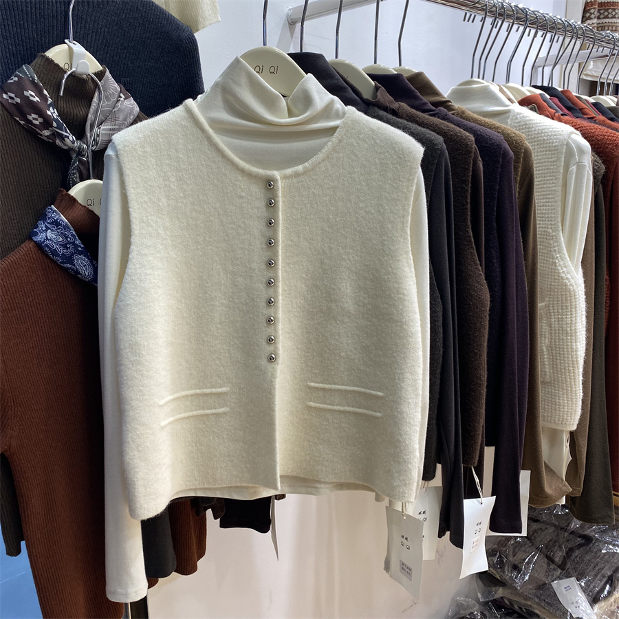 针织马甲女软糯叠穿百搭圆领上衣