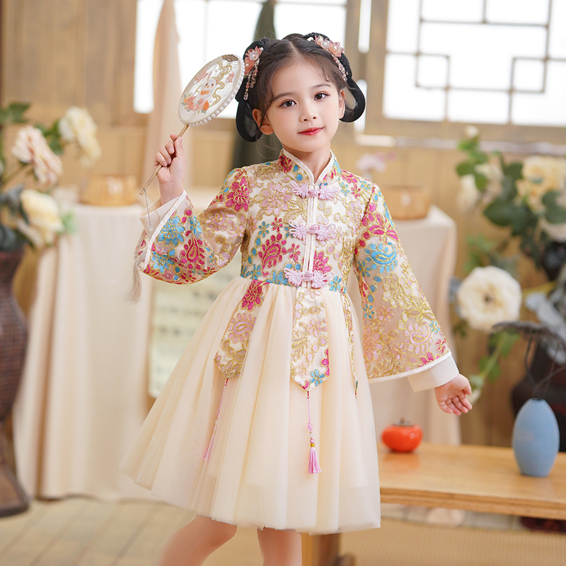 女童连衣裙2025新款秋装中国风洋气小女孩唐装古风儿童秋冬公主裙
